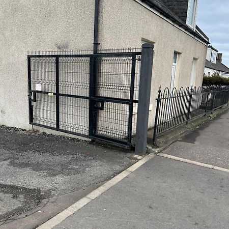 4 Bed Bungalow Near Airport Edinburgh Ngoại thất bức ảnh