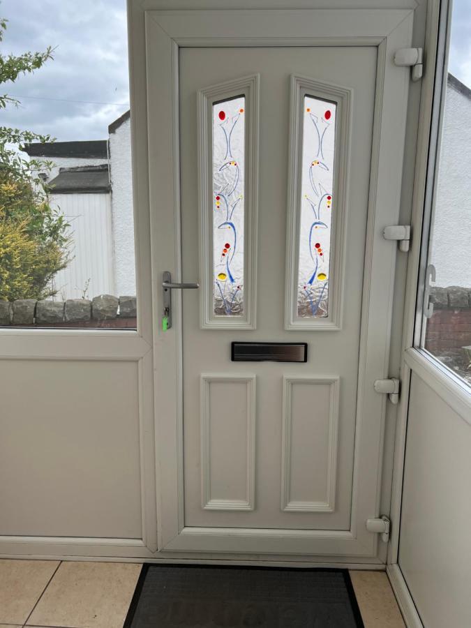 4 Bed Bungalow Near Airport Edinburgh Ngoại thất bức ảnh