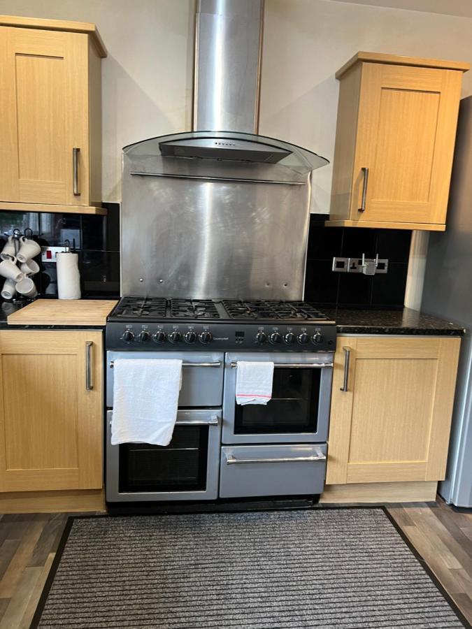 4 Bed Bungalow Near Airport Edinburgh Ngoại thất bức ảnh