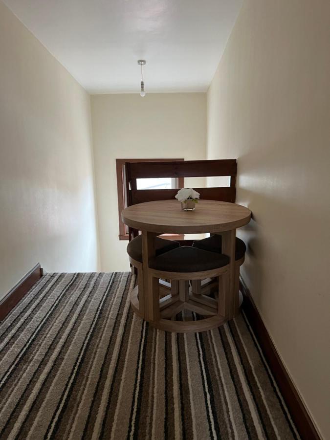 4 Bed Bungalow Near Airport Edinburgh Ngoại thất bức ảnh