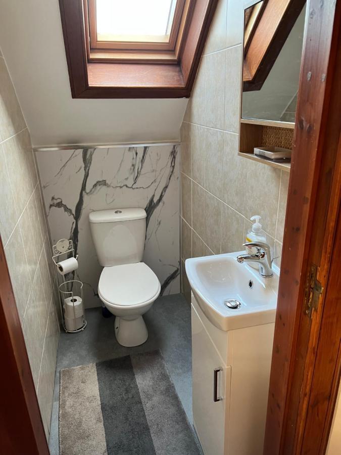 4 Bed Bungalow Near Airport Edinburgh Ngoại thất bức ảnh